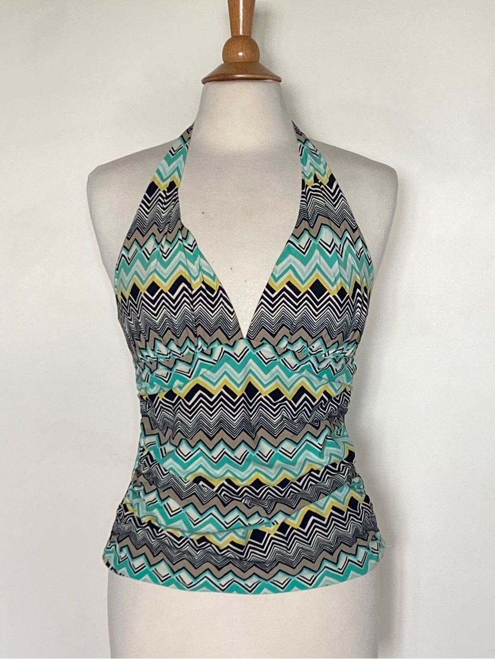 La Blanca Multicolor Chevron Swim Tankini top Halter Style Sz 10